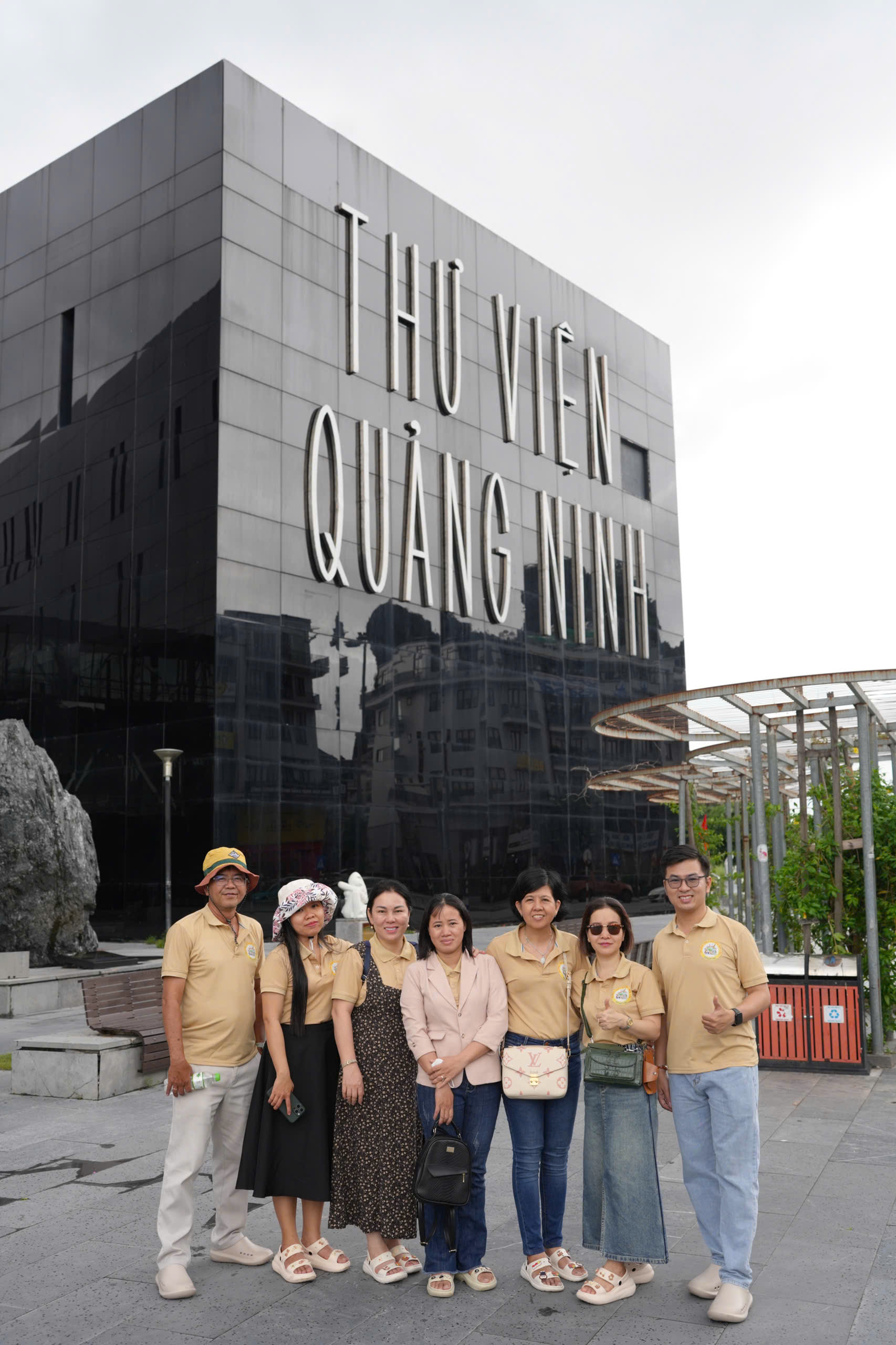 TRƯỜNG THPT NGUYỄN HỮU CẦU 2025