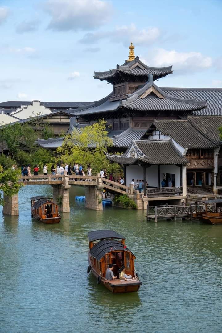 TOUR TRUNG QUỐC: THƯỢNG HẢI - Ô TRẤN HÀNG CHÂU – TÔ CHÂU - FREE DAY